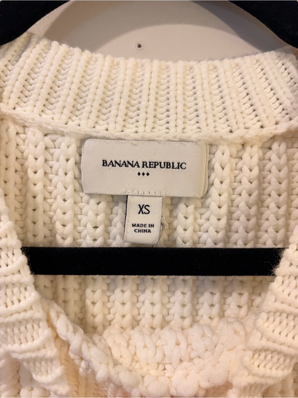 Banana Republic Cream Ribbed Crewneck Sweater - Picture 3 of 3